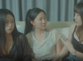 爱豆传媒  塑料姐妹间的男友出借风波 芷萱-IS