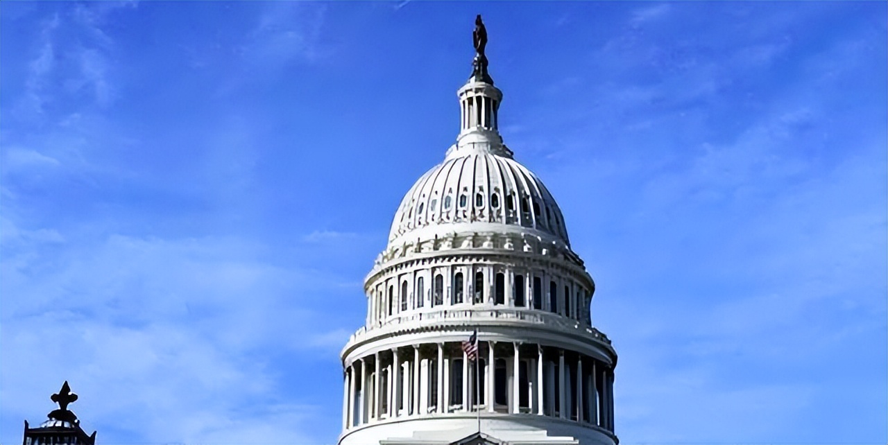 50票反对，马斯克要被逐出国？63岁奥巴马重新出山。美国又要变天