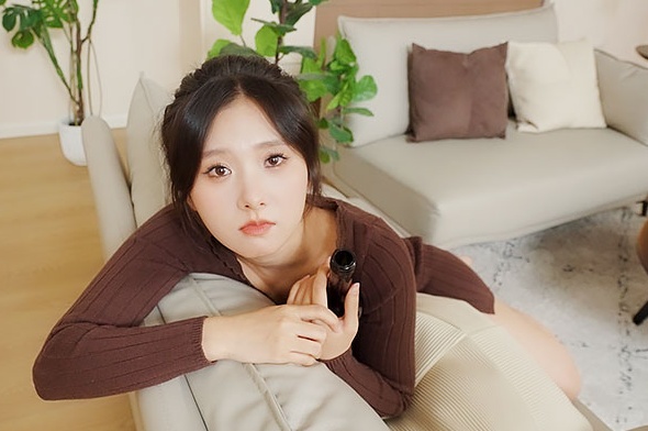 【真人互动/第一视角】我和美女有个约会【6.98G/微云/OD】